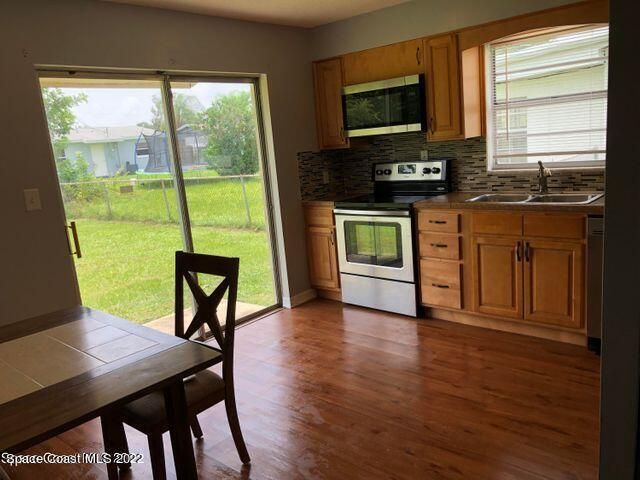 423 Count Street, Melbourne, FL 32901