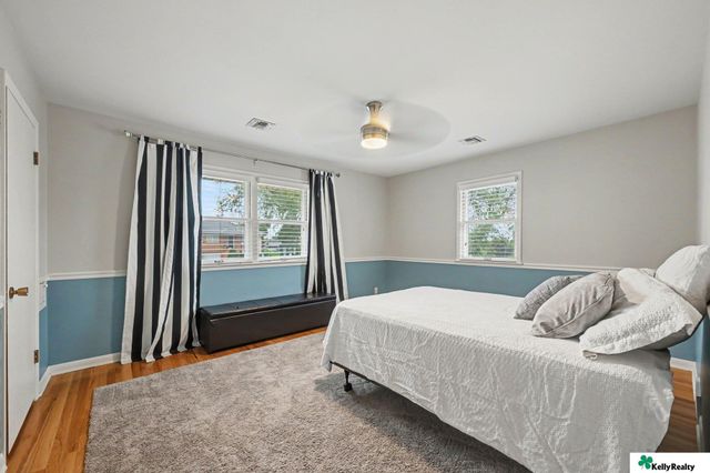 3603 S 49th Avenue, Omaha, NE 68106