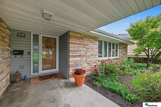 3603 S 49th Avenue, Omaha, NE 68106