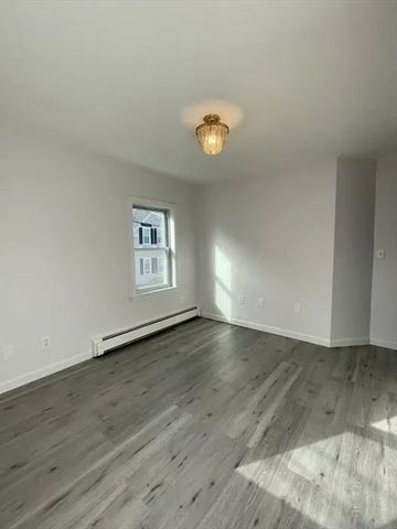 56 Phipps St B, Quincy, MA 02169