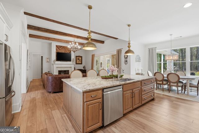931 Antrim Glen Drive, Hoschton, GA 30548