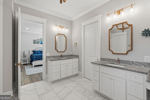 931 Antrim Glen Drive, Hoschton, GA 30548
