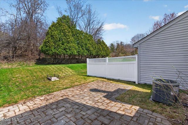 34 Westchester Drive, Clifton Park, NY 12065