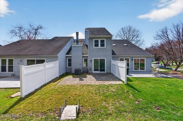 34 Westchester Drive, Clifton Park, NY 12065