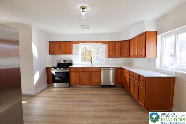 3606 McCloskey Avenue, Bethlehem City, PA 18015