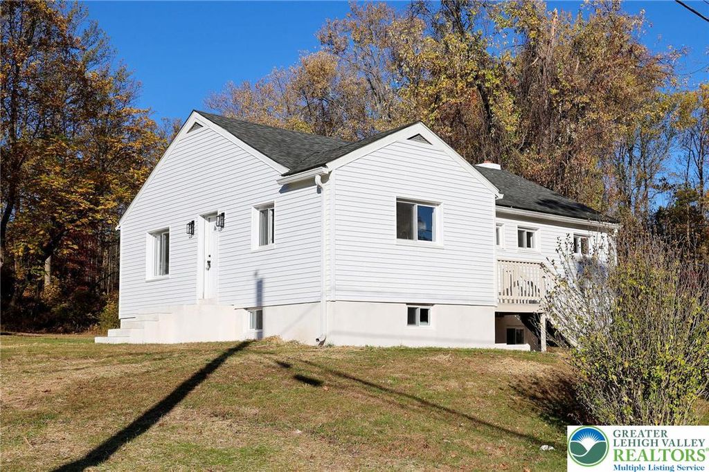 3606 McCloskey Avenue, Bethlehem City, PA 18015