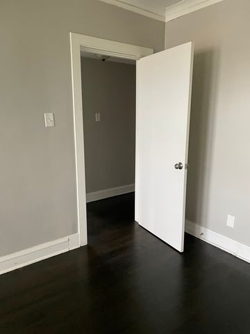 7922 S MARSHFIELD Avenue 3f, Chicago, IL 60620