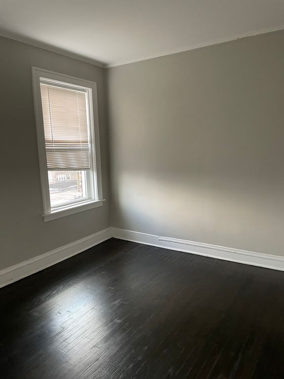 7922 S MARSHFIELD Avenue 3f, Chicago, IL 60620