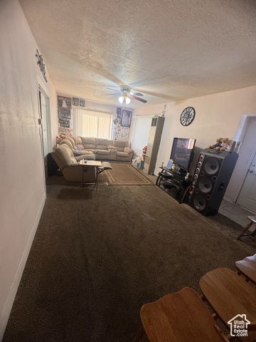 6 N 400 W, Hyrum, UT 84319