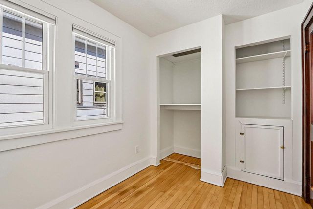 2214 Vollmer AVENUE, Milwaukee, WI 53207