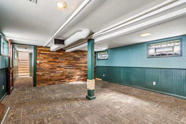2214 Vollmer AVENUE, Milwaukee, WI 53207