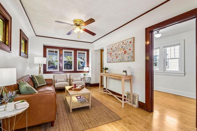 2214 Vollmer AVENUE, Milwaukee, WI 53207