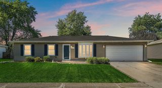 2107 Berwick Drive, Valparaiso, IN 46383