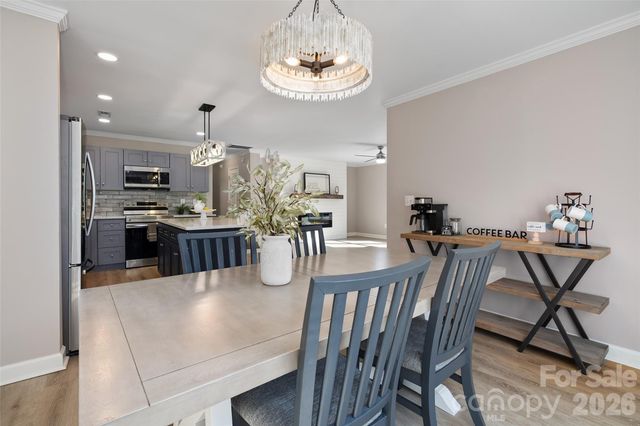 5 Carolinda Lane, Waynesville, NC 28786