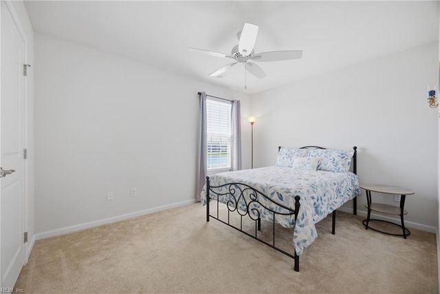112 Green Lake RD, Moyock, NC 27958