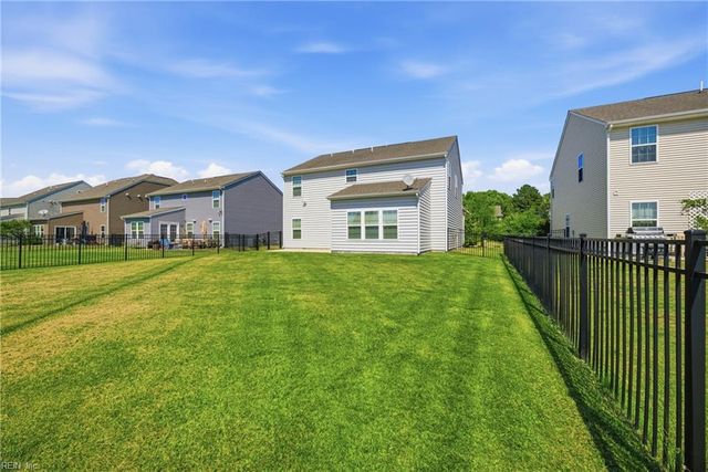 112 Green Lake RD, Moyock, NC 27958