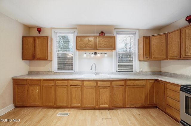 937 Prouty Avenue, Toledo, OH 43609