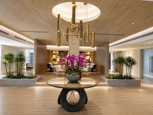 2301 Collins Ave 628, Miami Beach, FL 33139