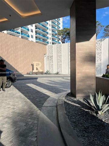 2301 Collins Ave 628, Miami Beach, FL 33139
