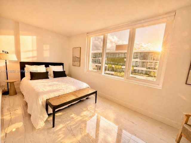 2301 Collins Ave 628, Miami Beach, FL 33139