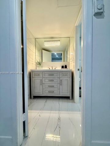 2301 Collins Ave 628, Miami Beach, FL 33139