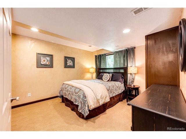 24036 E Kettle Pl, Aurora, CO 80016