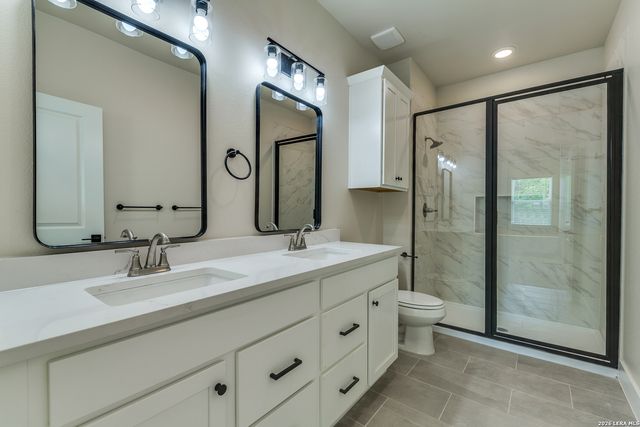 2148 PANIOLO DR, Boerne, TX 78006