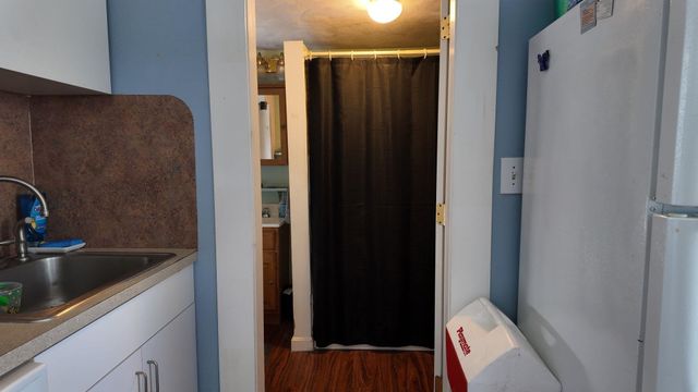 36 Elm Street, Derry, NH 03038