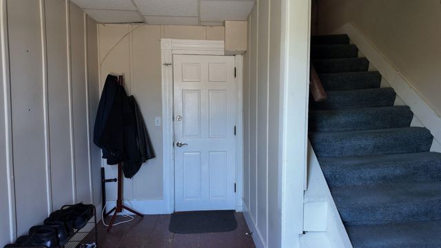 36 Elm Street, Derry, NH 03038