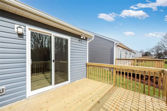 233 W 18th Street, Kannapolis, NC 28081