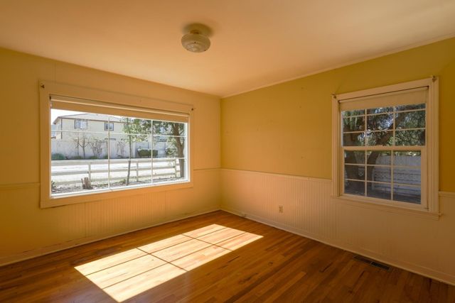 1320 Santa Ana Road, Hollister, CA 95023