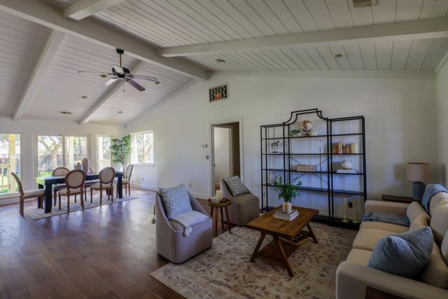 1320 Santa Ana Road, Hollister, CA 95023