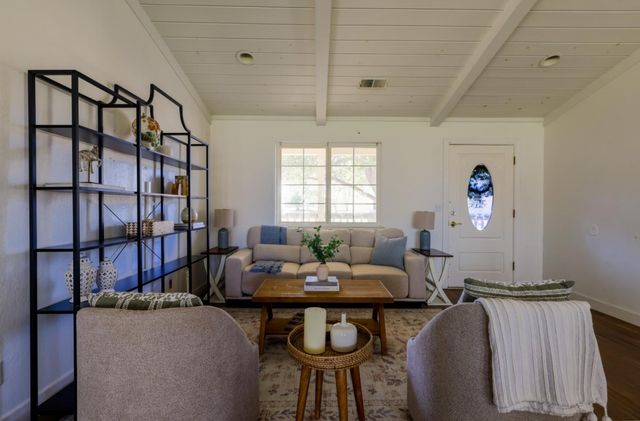 1320 Santa Ana Road, Hollister, CA 95023