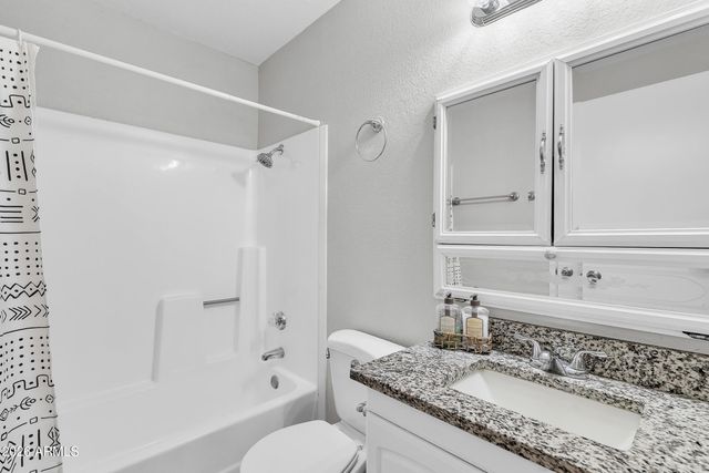 9021 W ELM Street 1, Phoenix, AZ 85037