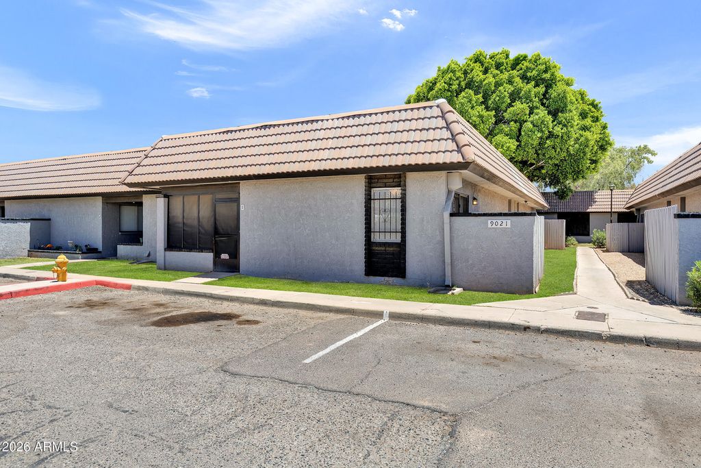 9021 W ELM Street 1, Phoenix, AZ 85037 — photo 2