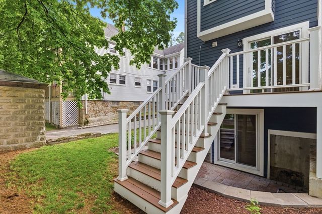 123 Nottinghill Rd 2, Boston, MA 02135