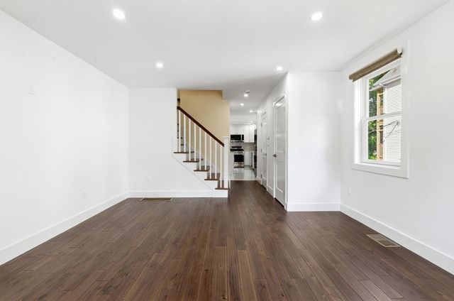 123 Nottinghill Rd 2, Boston, MA 02135