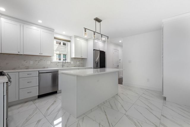 123 Nottinghill Rd 2, Boston, MA 02135