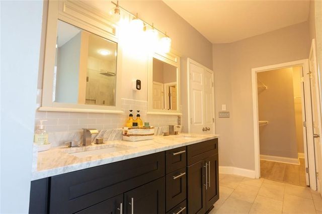 4867 PINNACLE Drive, Stone Mountain, GA 30088