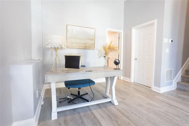 4867 PINNACLE Drive, Stone Mountain, GA 30088