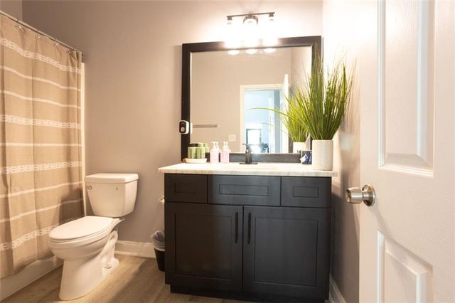 4867 PINNACLE Drive, Stone Mountain, GA 30088