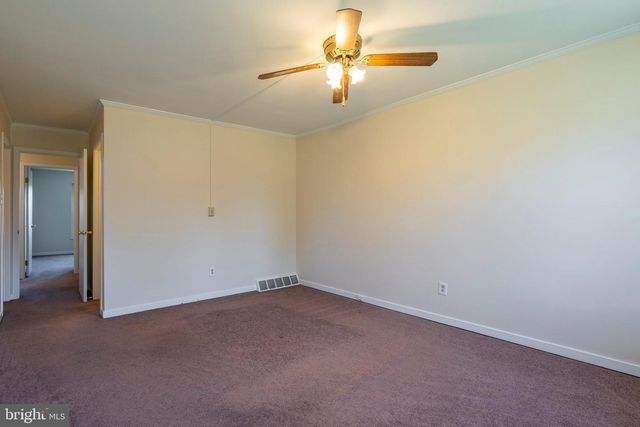 506 SAINT ALBANS CT, Chester Springs, PA 19425