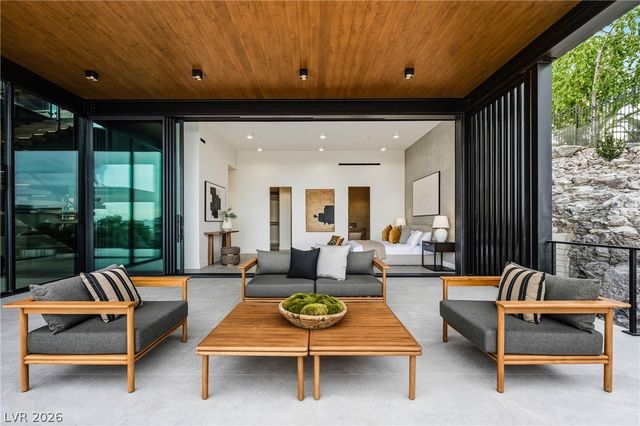 1707 Tangiers Drive, Henderson, NV 89012