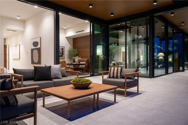 1707 Tangiers Drive, Henderson, NV 89012