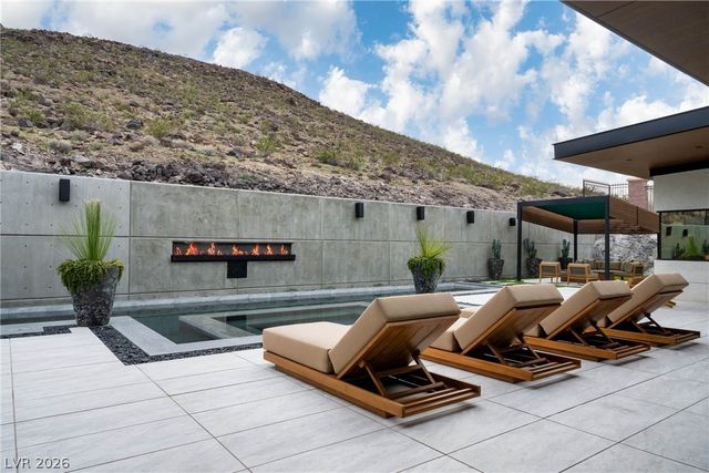 1707 Tangiers Drive, Henderson, NV 89012