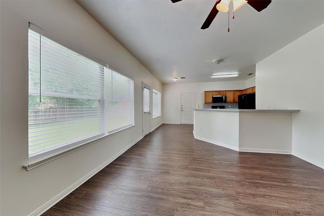 5211 Sherilynn Drive, Spring, TX 77373