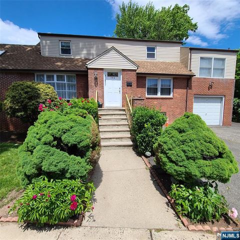 792 Kingsland Avenue, Ridgefield, NJ 07657