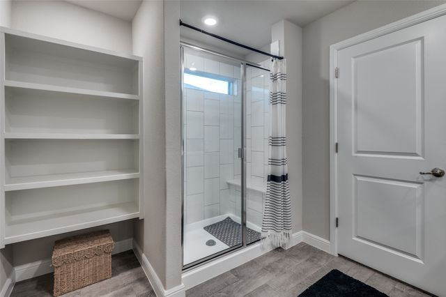 1242 Slate Avenue, Cedar Hill, TX 75104