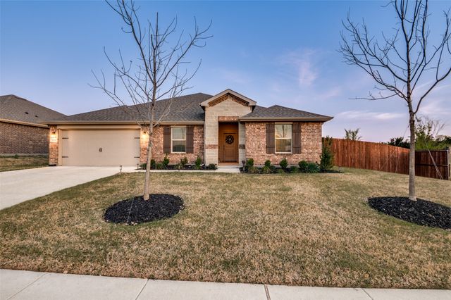 1242 Slate Avenue, Cedar Hill, TX 75104