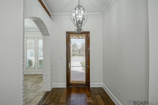 13575 Kings Court Ave, Baton Rouge, LA 70810